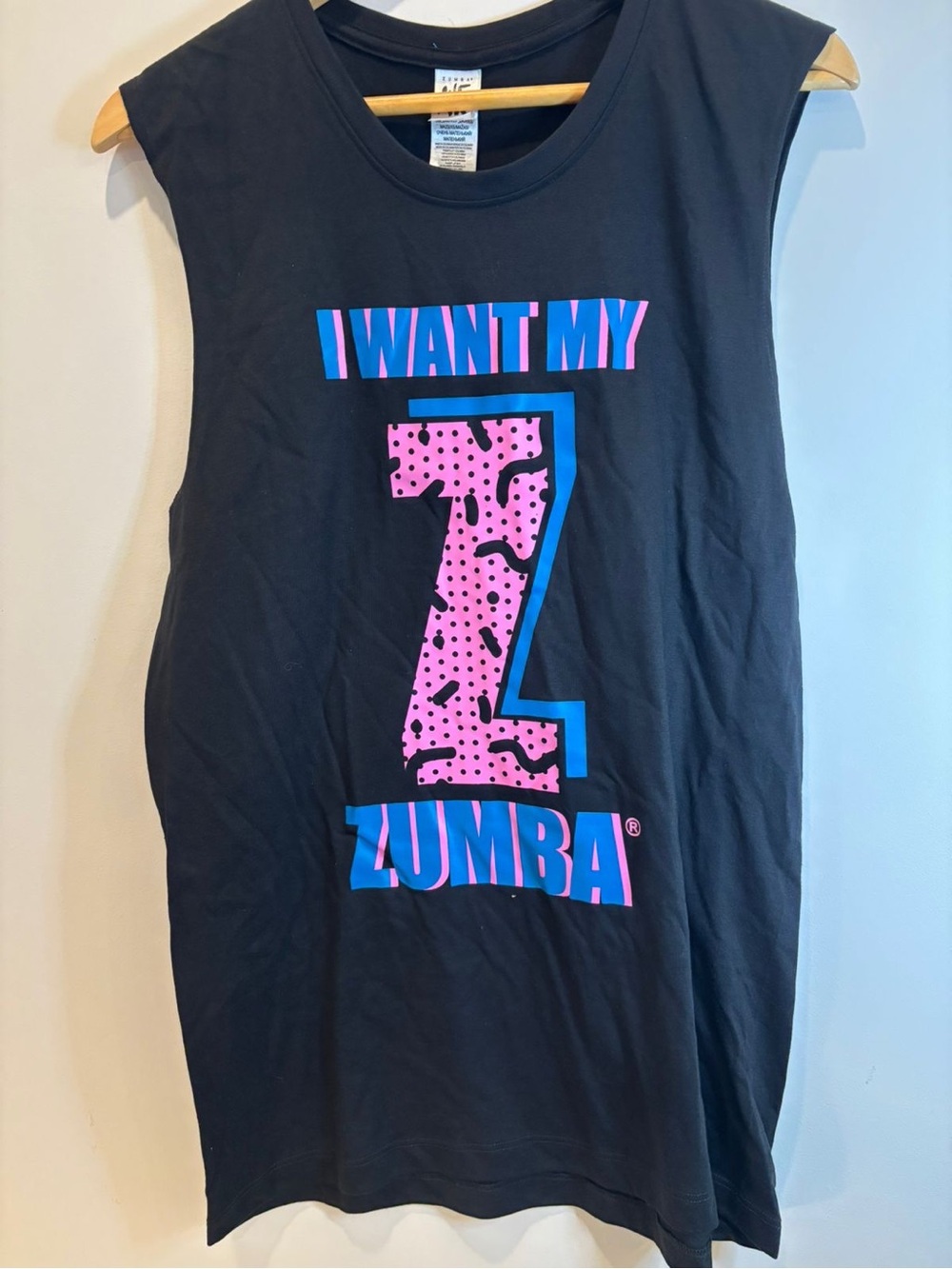 Zumba I Want My Z sleeveless shirt - Size XXL Women’s / XL Men’s